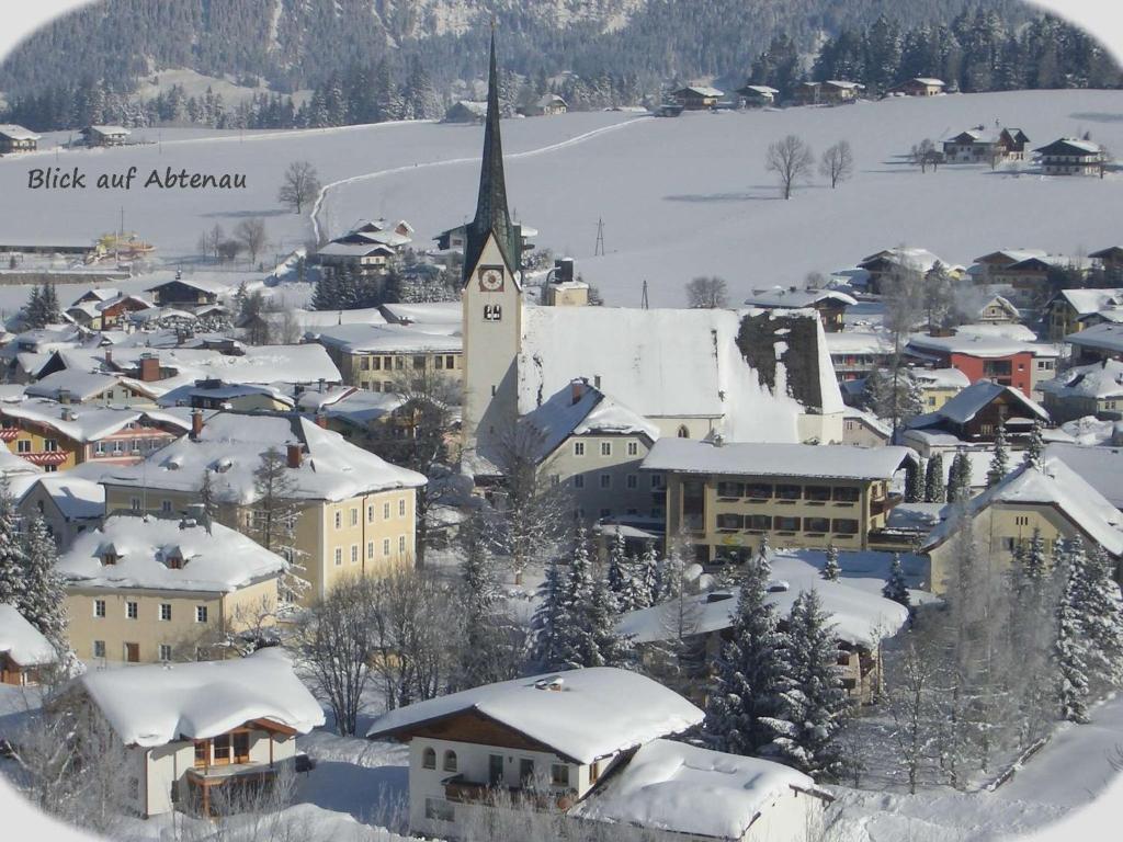Apartment Dreier - Salzburger Land أبتيناو المظهر الخارجي الصورة